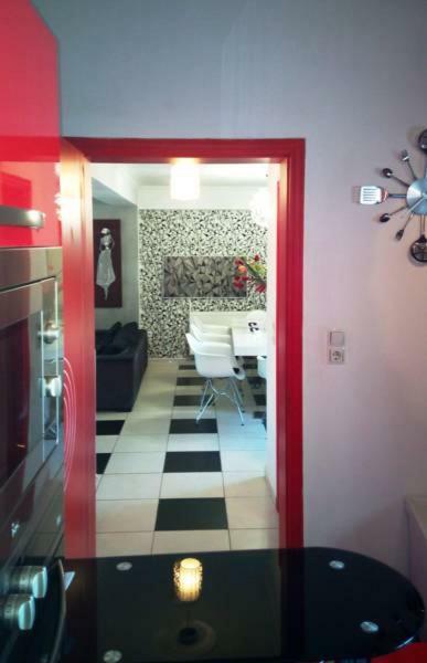 Apartamento Greek Hospitality 2 Atenas Exterior foto